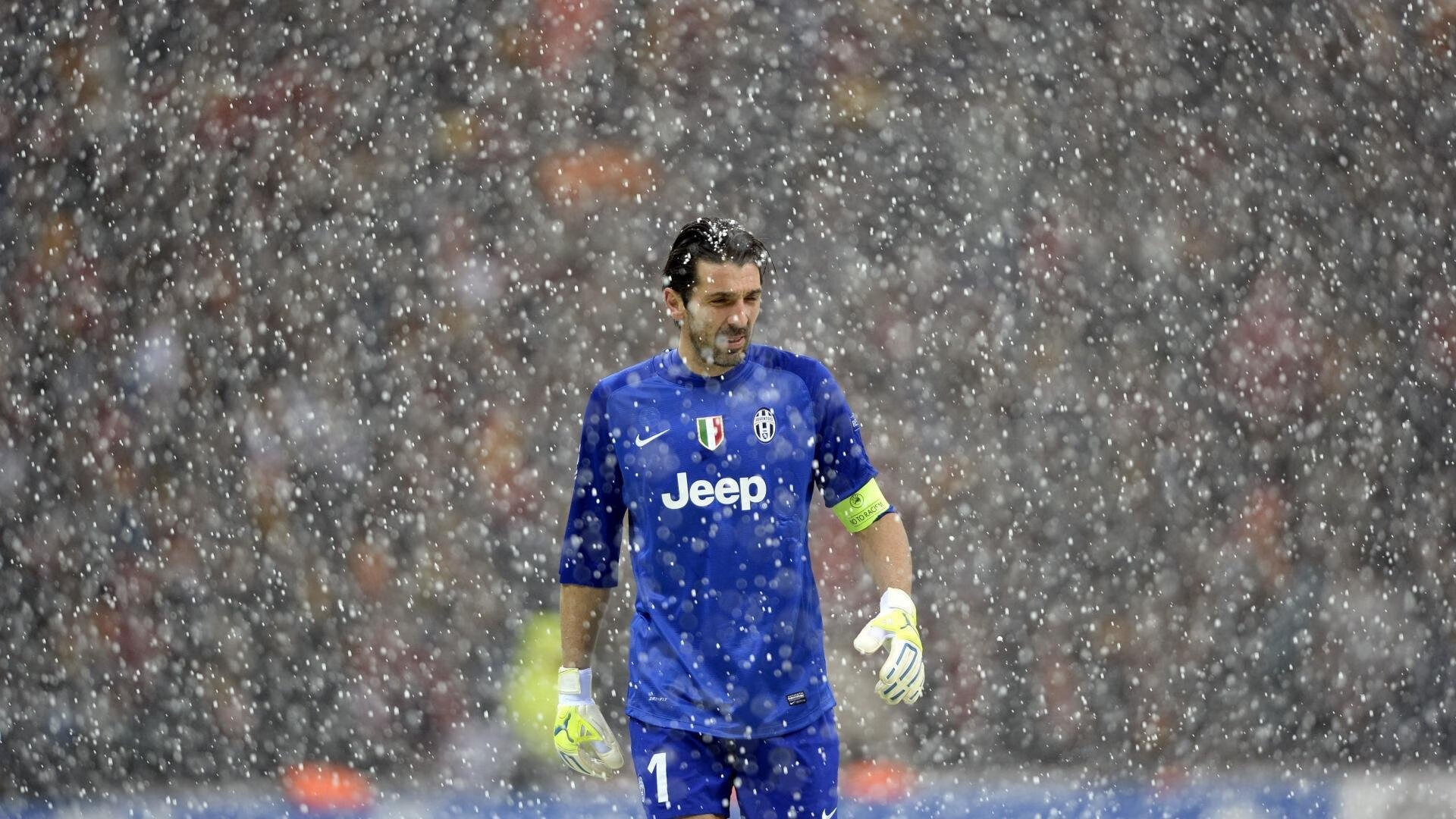 意大利足球比赛推出新赛季主题活动，吸引关注，意大利足球联赛