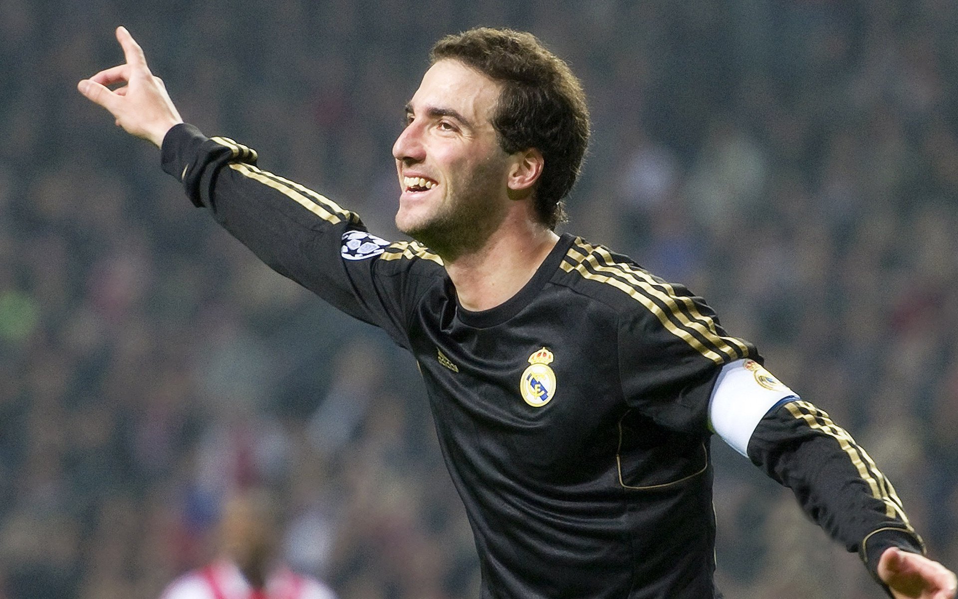 极光队全队发挥出色，成功逆转比分，极光战队动画片